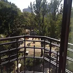 London 4* Odesa