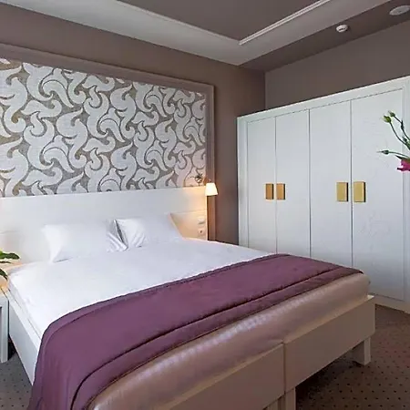 Hotel London