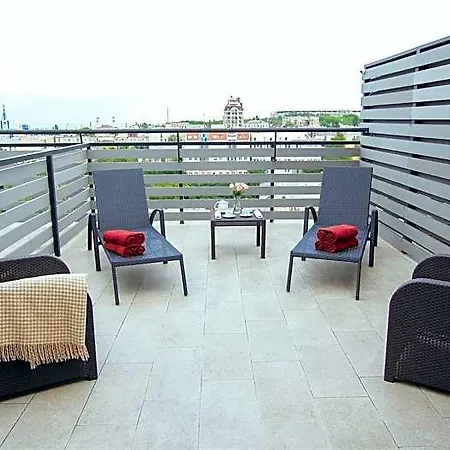 London 4* Odesa