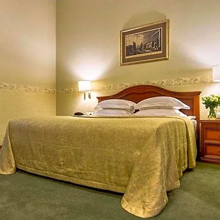 Hotel London