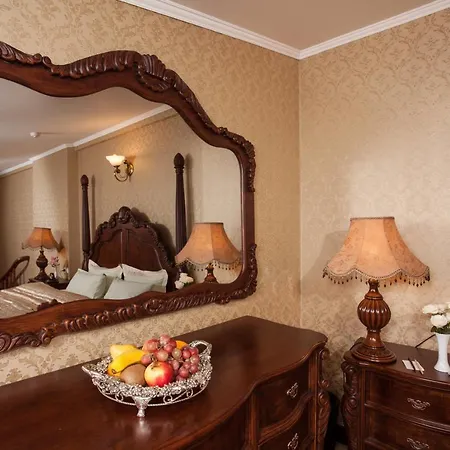 London Hotel Odessa