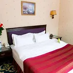 London 4*