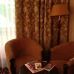 London 4*