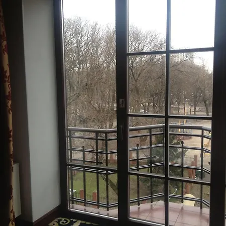 London Hotel