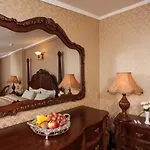 London Hotel Odesa