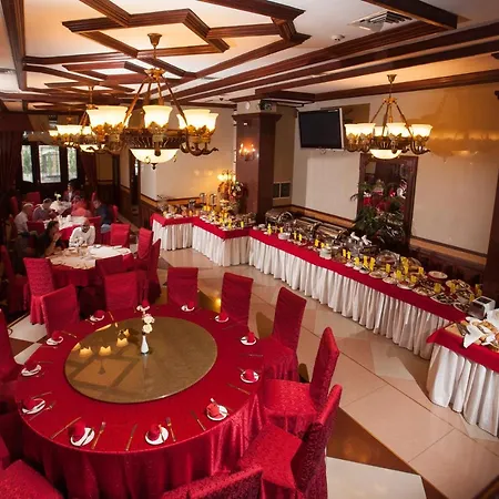 London Otel 4*